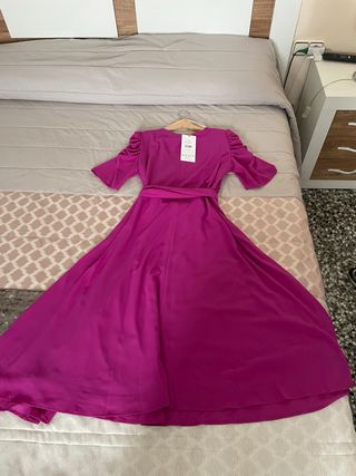 Vestido fucsia elegante nuevo