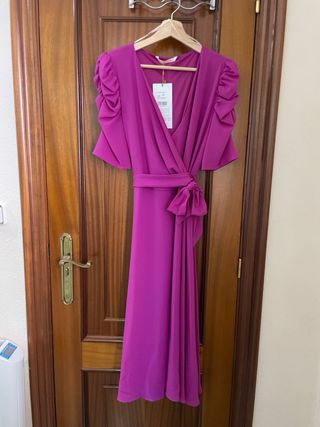 Vestido fucsia elegante nuevo