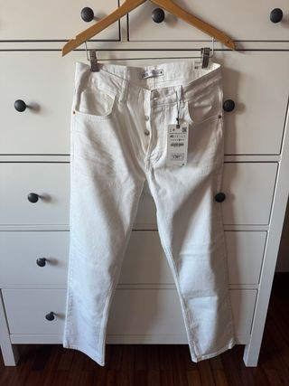 Pantalón vaquero blanco Zara Talla 40