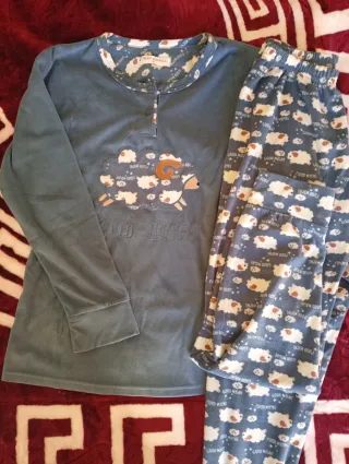 Pijama azul con ovejas Good Night