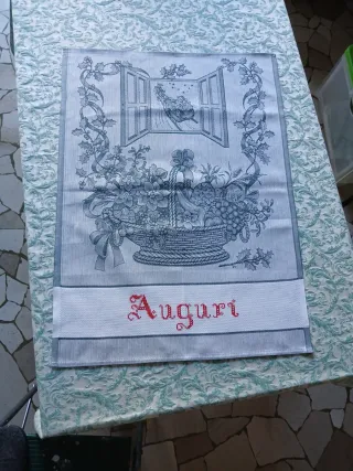 Strofinaccio natalizio ricamato a mano