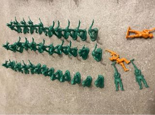 Soldatini Baravelli cow boy indiani a cavallo