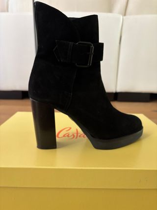 Botines de ante negro Castañer