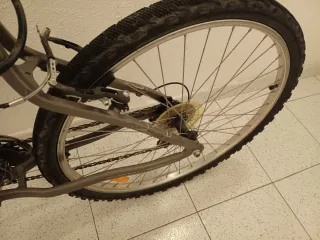 Bicicleta Decathlon Btwin Gris