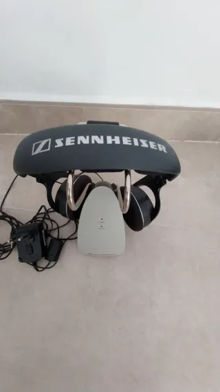 Auriculares Inalámbricos Sennheiser RF 120