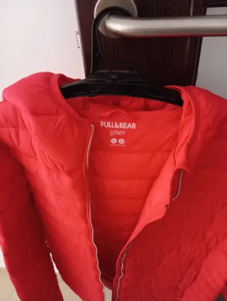 Chaqueta Pull&Bear Mujer Talla l Roja