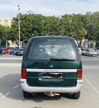 Nissan Serena 1998