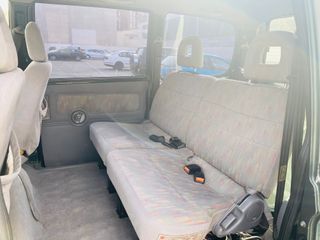 Nissan Serena 1998