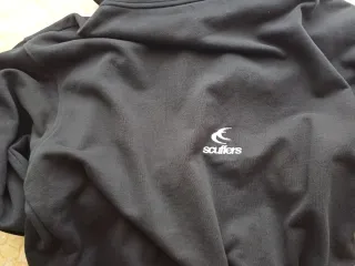 Sudadera Scuffers Negra con Cremallera