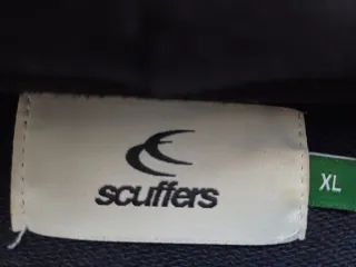 Sudadera Scuffers Negra con Cremallera