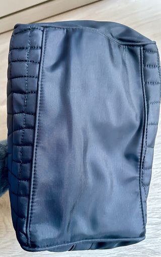 Bolso negro tipo saco