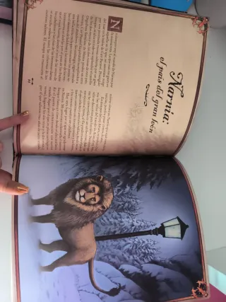 Historias mágicas del mago Merlín