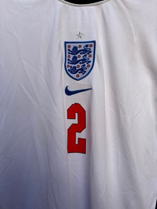 Camiseta Inglaterra Eurocopa 2020 Walker 2