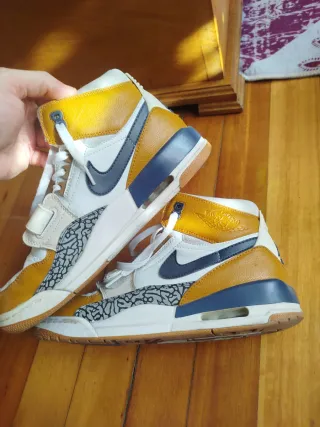 Nike Air Jordan Legacy 312