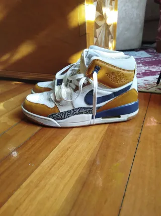 Nike Air Jordan Legacy 312