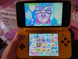 Nintendo 2DS Edizione Speciale Pikachu con giochi