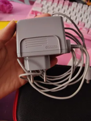 Nintendo 2DS Edizione Speciale Pikachu con giochi