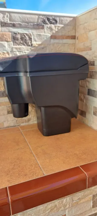 Reposabrazos Ford Focus MK2 06-07 Negro