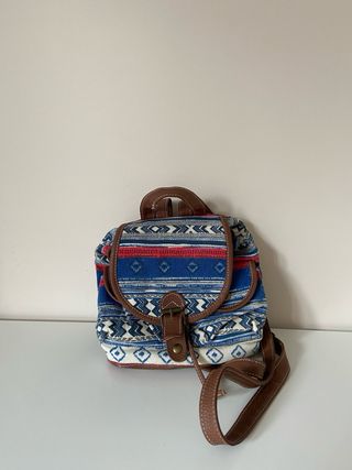 Mochila pequeña étnica