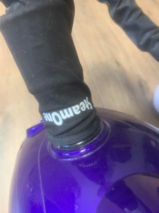 Plancha de vapor vertical SteamOne