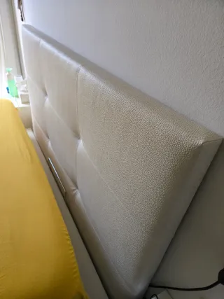 Cabezal de cama 150cm blanco polipiel