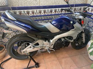 Suzuki GSR 600 98CV ( no limitable)
