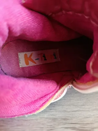 Botines K-Tinni con estampado de serpiente rosa 35