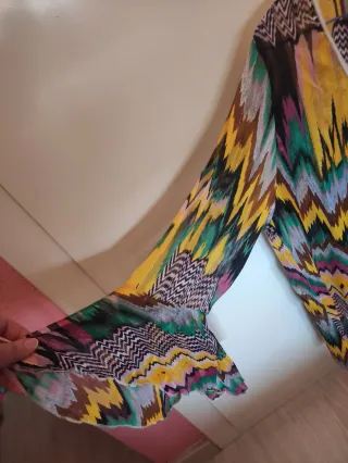 2 Blusas de fiesta beige y amarilla