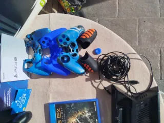 Consola PS4 Pro Nera + Giochi e Accessori