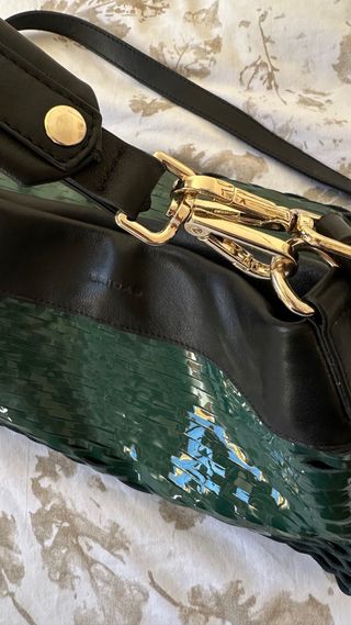 bolso piel original color verde oscuro brillo