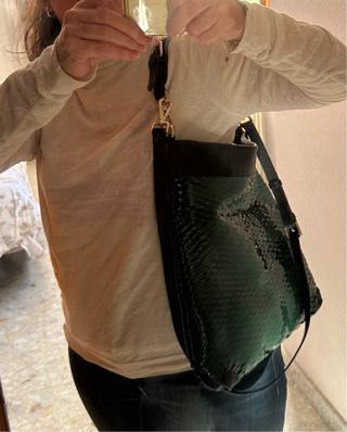 bolso piel original color verde oscuro brillo