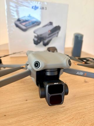 Dron DJI Air 3 con Mando RC2 Fly More Combo