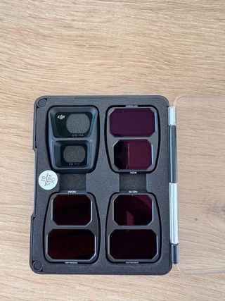 Dron DJI Air 3 con Mando RC2 Fly More Combo