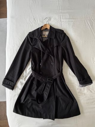 Abrigo/ Chubasquero Banana Republic Negro Talla L