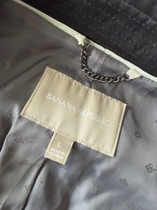 Abrigo/ Chubasquero Banana Republic Negro Talla L