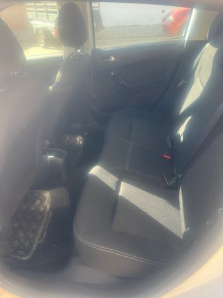 Peugeot 208 208 5P active bluehd 2019