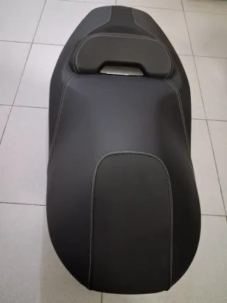 Asiento Yamaha XMAX 125 Negro