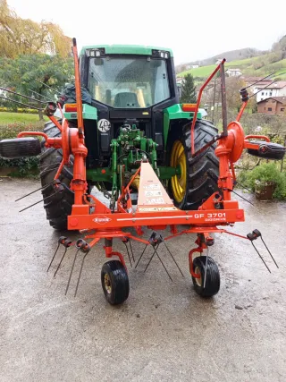 Volvedora KUHN GF 3701 DIGIDRIVE