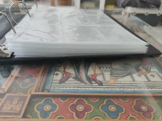 Álbum Coleccionista Ultra Pro con 28 hojas