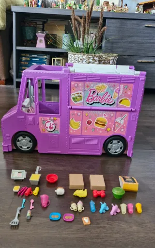 Barbie Food Truck. Camioncino del cibo di Barbie