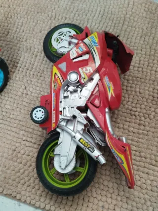 Moto de Juguete Roja