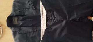 Traje Zara Azul Talla 46 (Pequeña)