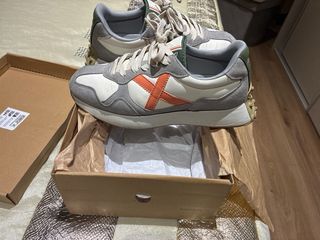 Zapatillas Munich Negras Talla 42