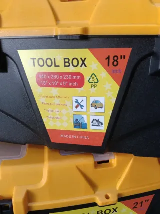 4 Valigette porta attrezzi in plastica