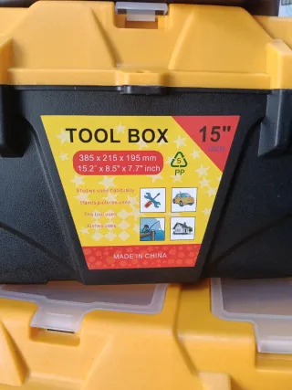 4 Valigette porta attrezzi in plastica