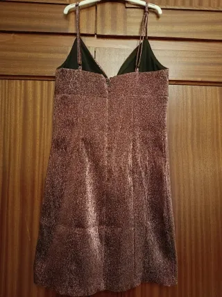 Vestido fiesta corto rosa y plateado