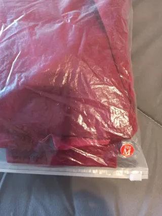 Vestido de fiesta rojo (Nuevo, sin estrenar)