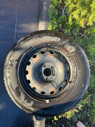 Rueda de nieve con llanta 215/65R16