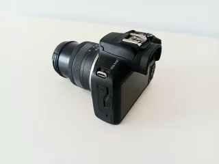 Cámara Canon EOS R100 como nueva