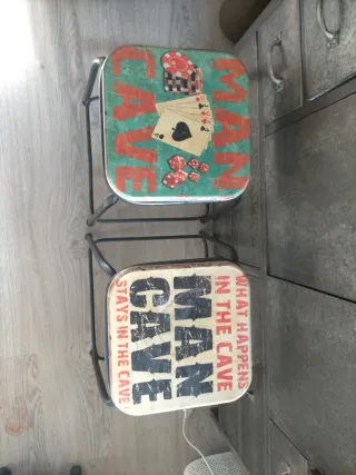 Conjunto 2 taburetes vintage metal y madera